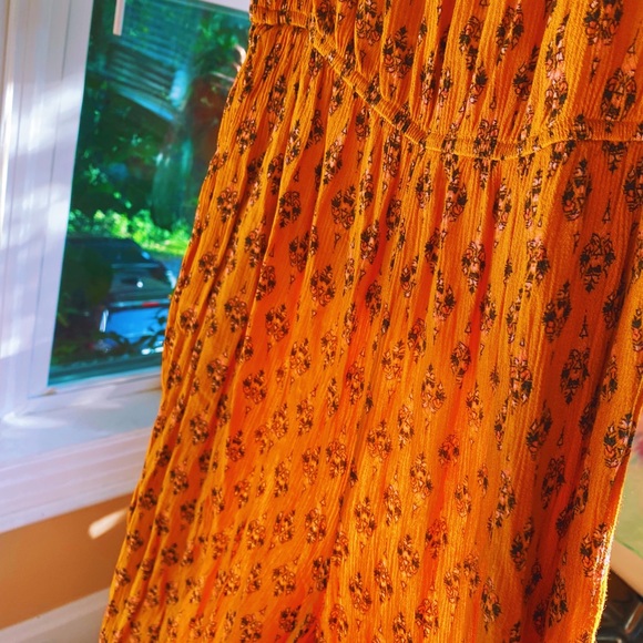 Mustard Yellow Bohemian Floral Jumpsuit Romper🐉 - Picture 5 of 7